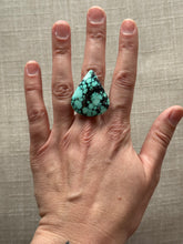 Load image into Gallery viewer, Hubei Turquoise Stone Custom Ring