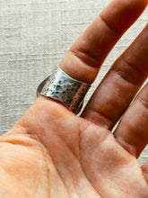 Load image into Gallery viewer, Hubei Turquoise Ring- Size 9.5