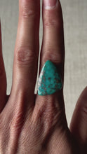 Load and play video in Gallery viewer, Campitos Turquoise Stone Custom Ring