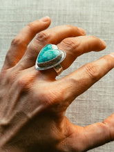 Load image into Gallery viewer, White Water Turquoise Ring- Size 8.75
