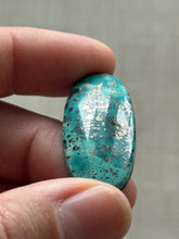 Load image into Gallery viewer, Nacozari Turquoise Stone Custom Ring
