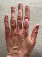Load image into Gallery viewer, Pink Conch Shell Oval #9 Custom Ring
